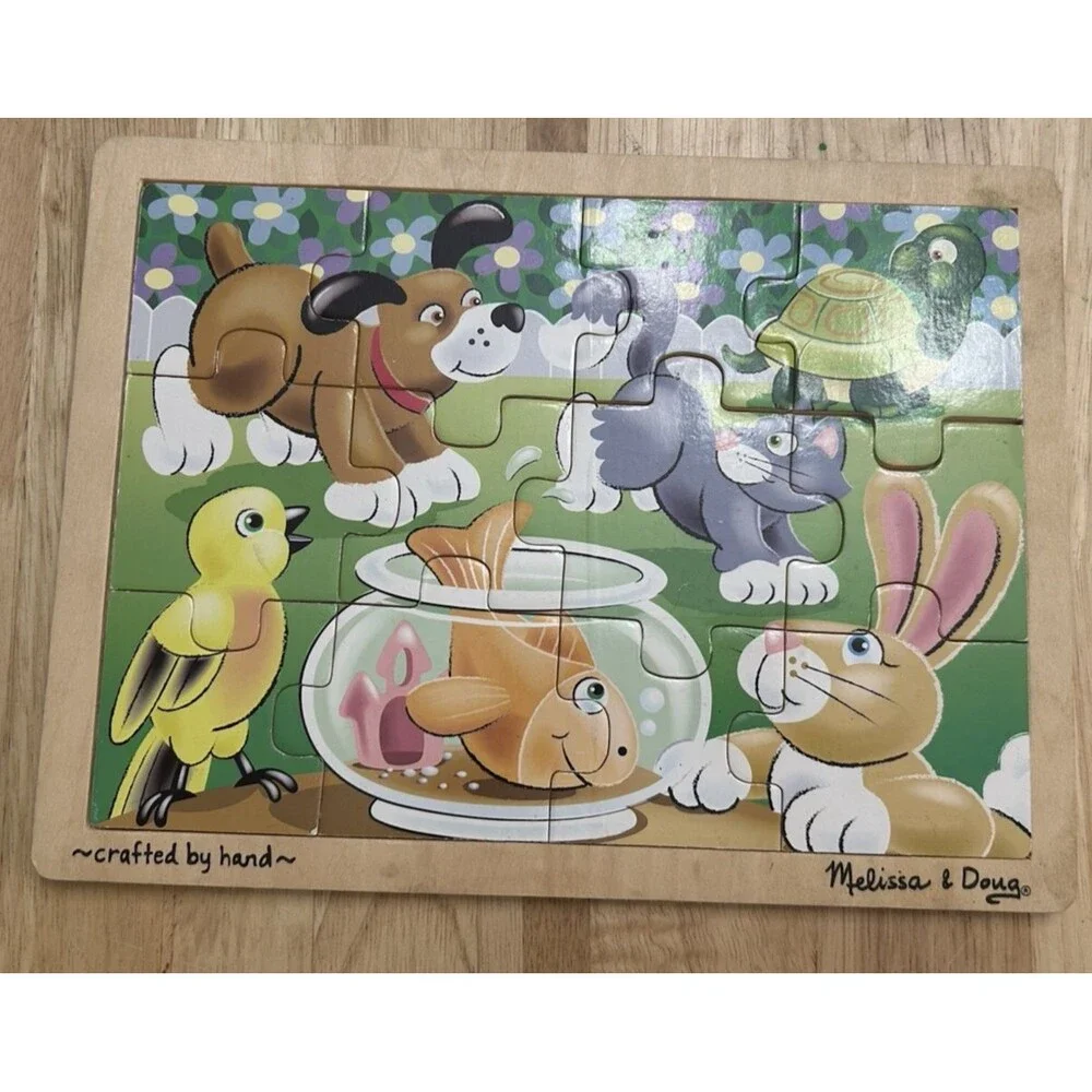 Melissa & Doug Wooden Jigsaw Puzzle “Playful Pets”, 12 Pieces Pre-Owned HTF